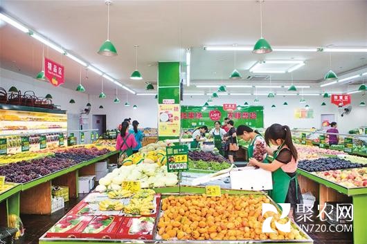 湖北武漢:水果價格嚇人 本地貨品種不多外來貨幾成壟斷